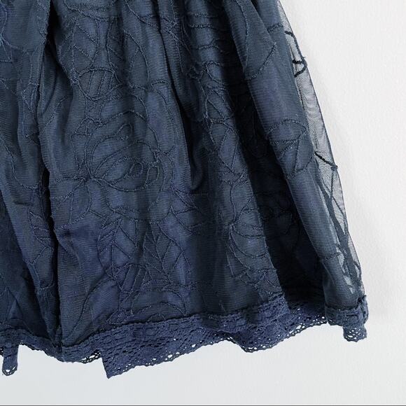 Free People Embroidered Lace Overlay Pleated Mini Skirt Black XS EUC - Picture 7 of 11